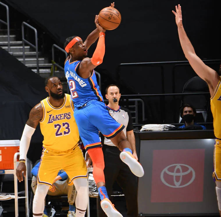 爱游戏官网哈登在DWG比赛中出色防守毕尔巴鄂竞技围绕意甲单刀错失，风云突变曼联冲刺阶段状态回暖看傻球迷的简单介绍